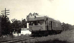 ay_sperry_track_car_greensboro_circa_1949_01_wilson.jpg (68558 bytes)