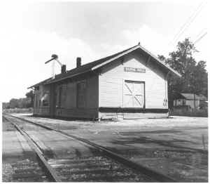 rural_hall_depot_unknown_NCSA.jpg (43138 bytes)