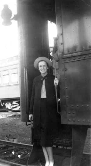 AY-last-passenger-Michael-ca1939-Anne-Hice.jpg (77234 bytes)