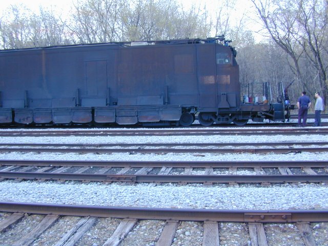 railgrind01.jpg (85452 bytes)