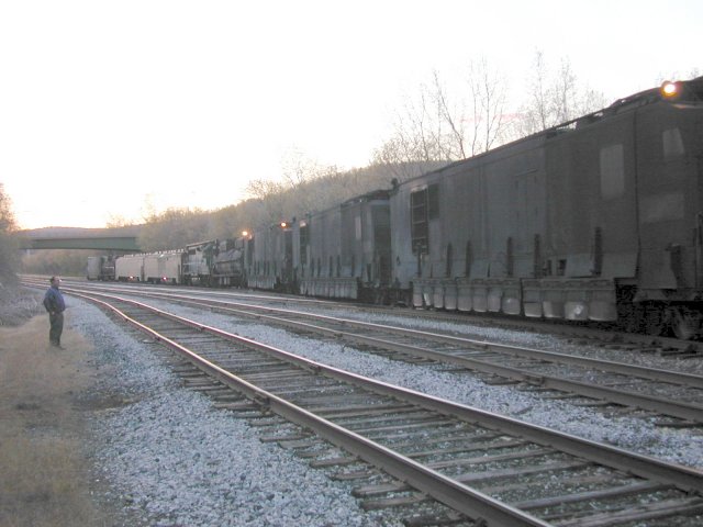 railgrind08.jpg (53965 bytes)